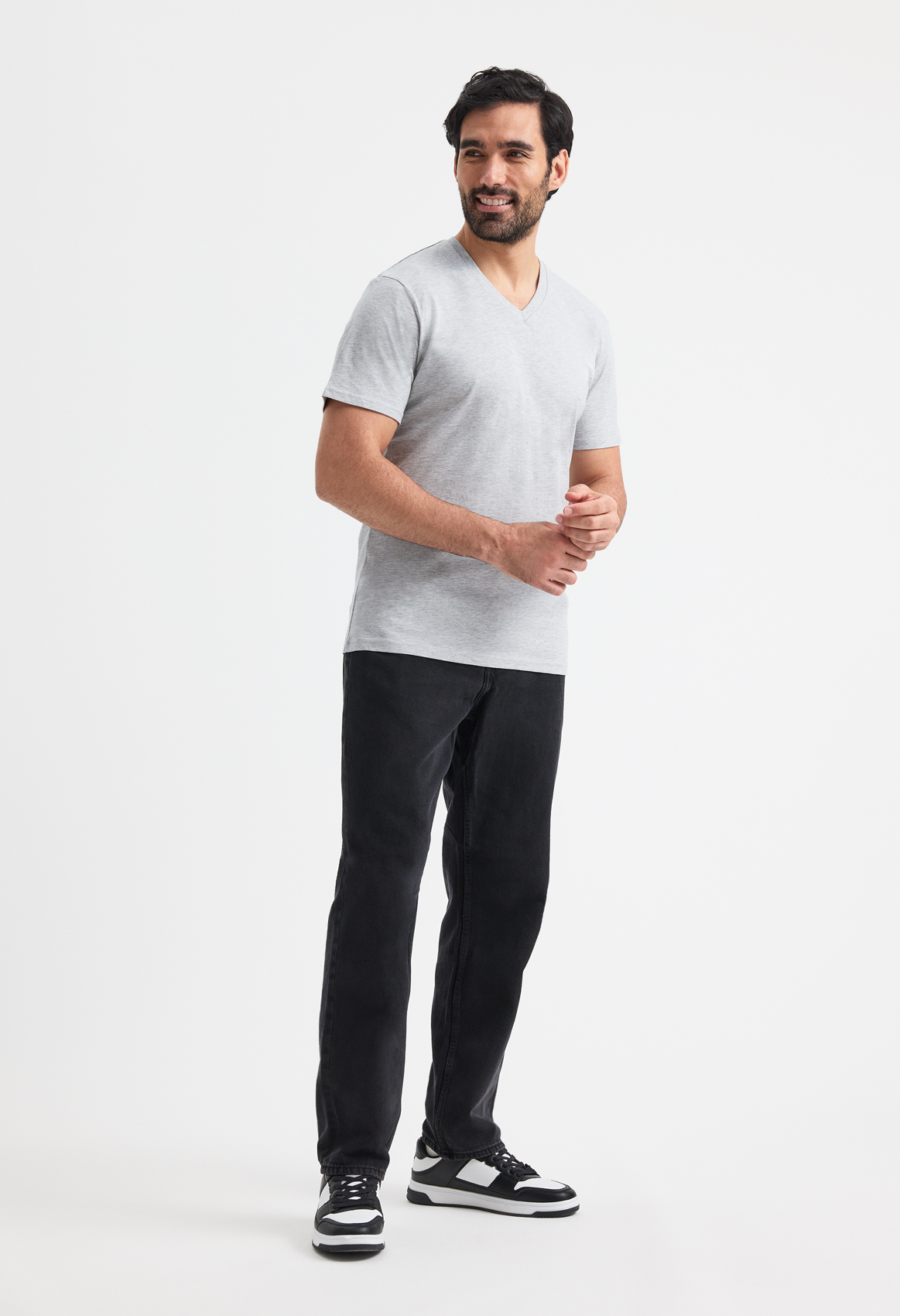 Classic V Neck T-shirt